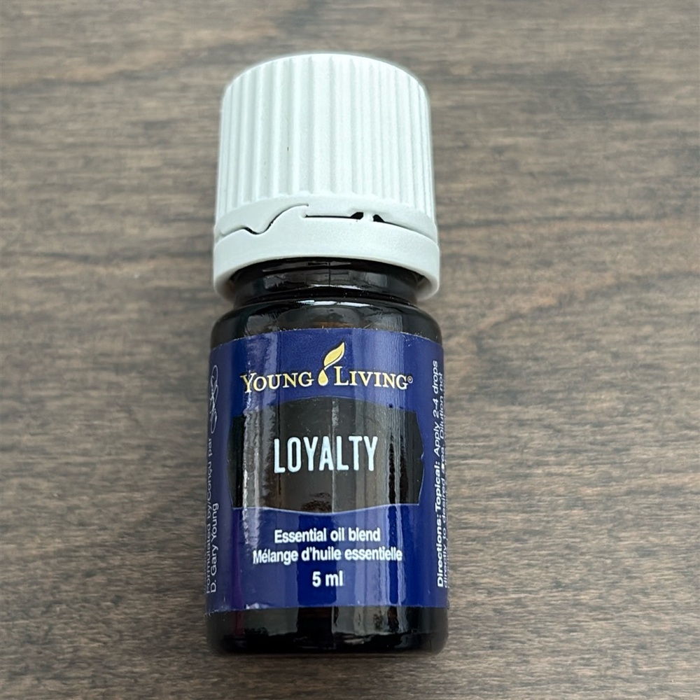 YOUNG LIVING Loyalty Essential Oil Blend, 100% Pure Natural Eco Friendly Health